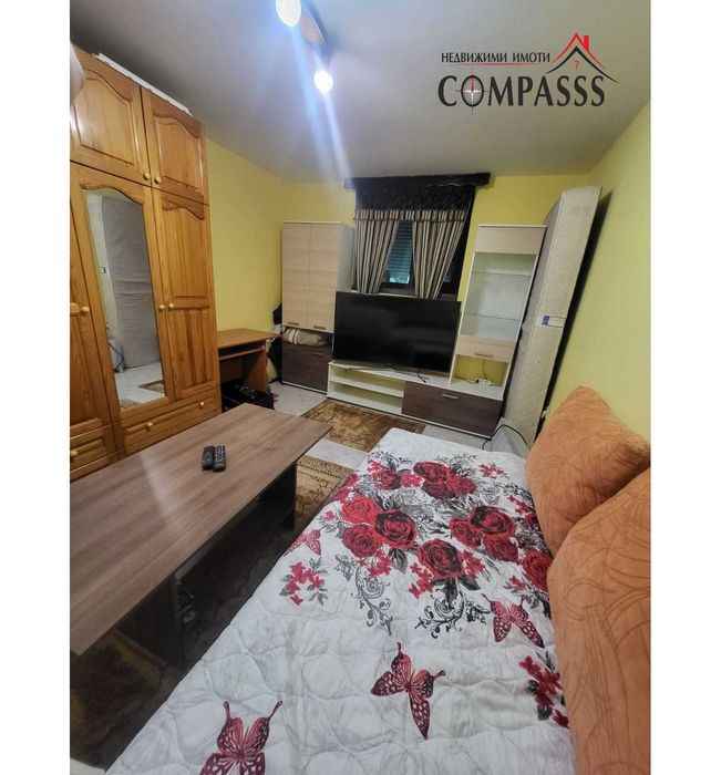 Гр. Добрич, ПИНЕТА-Хуманитарна гимназия, етаж от къща  – 127000лв!