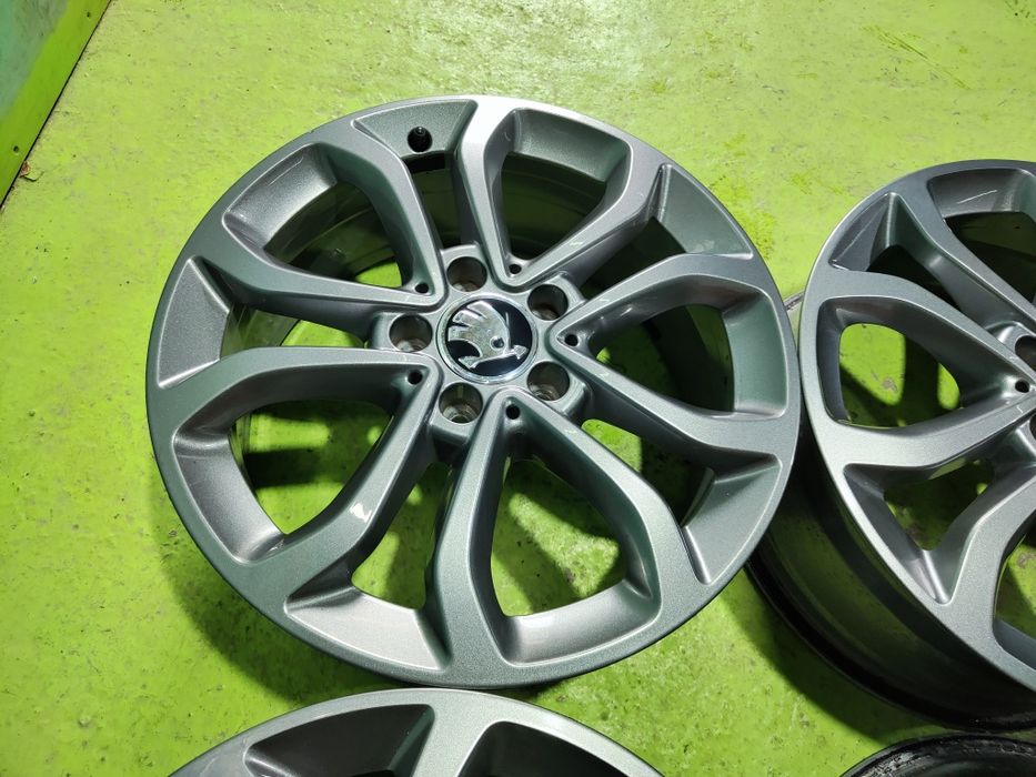 17 5x112 Skoda лети джанти 5х112 шкода