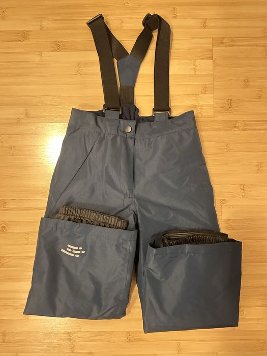 Set Pantaloni si salopeta ski/zapada