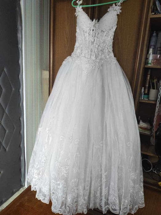 Пышное свадебное платье