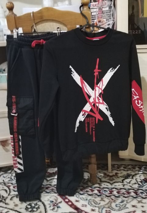 Школьная одежда для мальчика 8-9лет