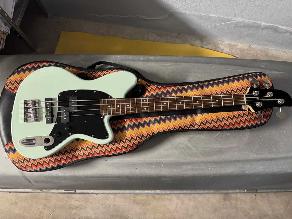 Chitara Bass Ibanez TMB30-MGR Talman Short Scale + Husa NOUA