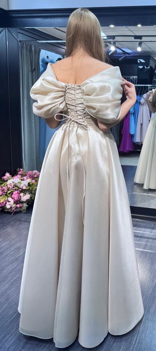 Платье шикарное от Emilia Sposa