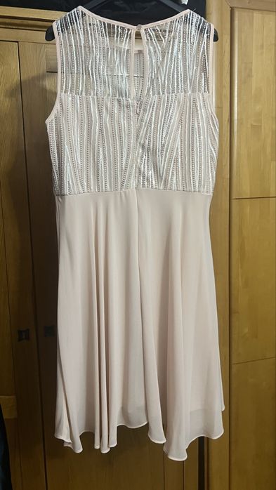Rochie usoara  cu paiete