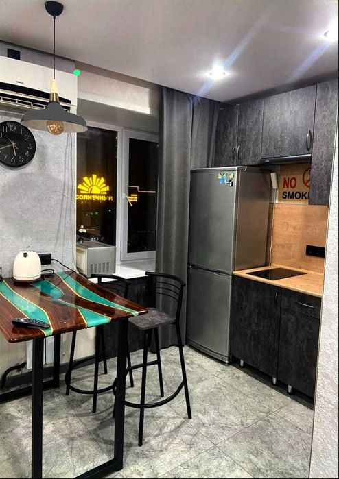 Сдам 1 комнатную почуточно