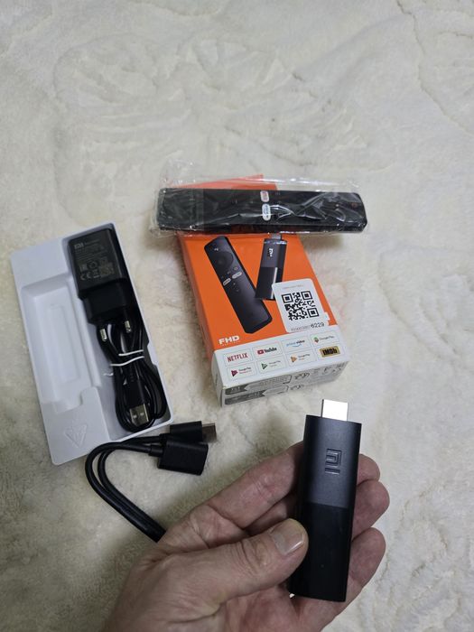 Продаётся MI TV STICK