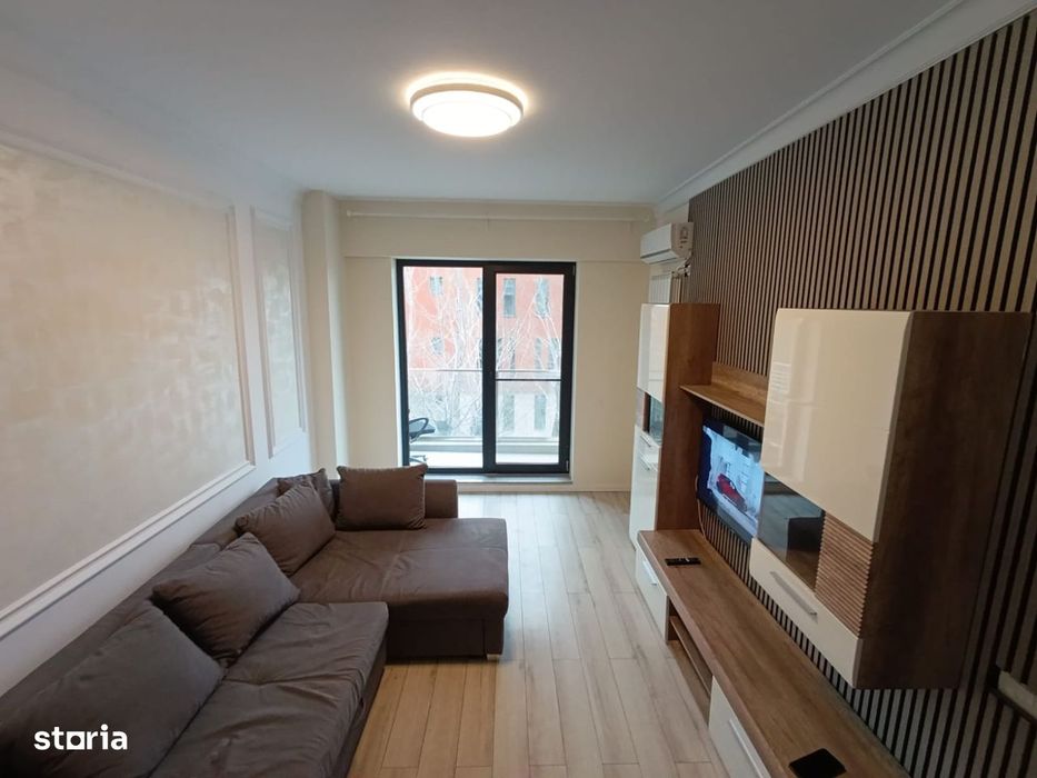 Apartament cu 2 camere, balcon și lift în Militari
