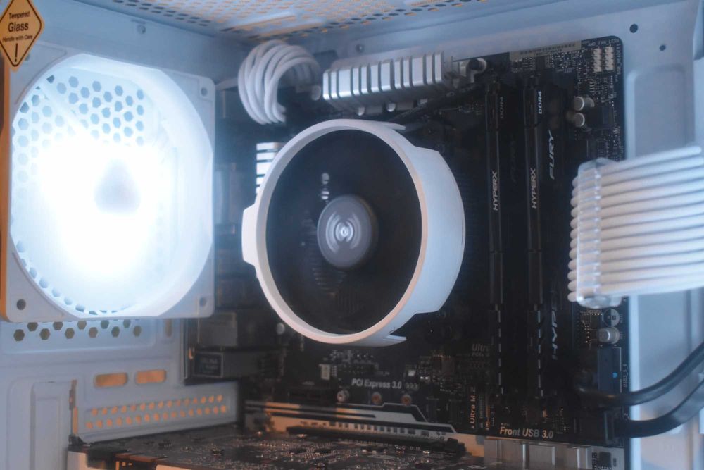 Геймърски компютър Ryzen 5 3600 | GTX 1070TI | 16GB Ram | В Гаранция!