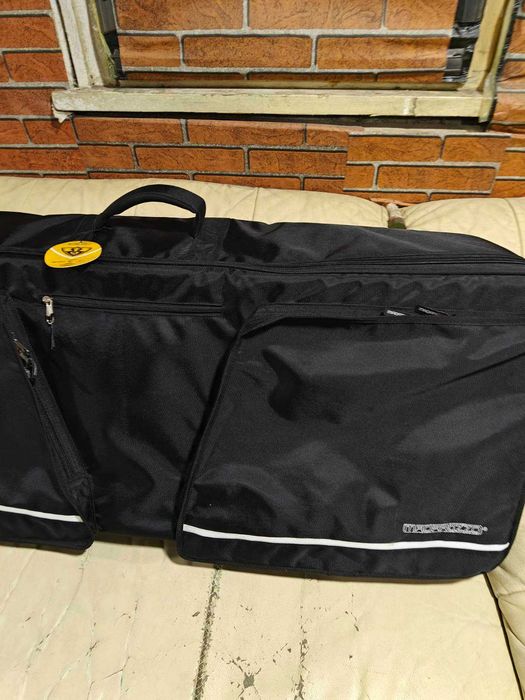 Нов куфар за синтезатор 61