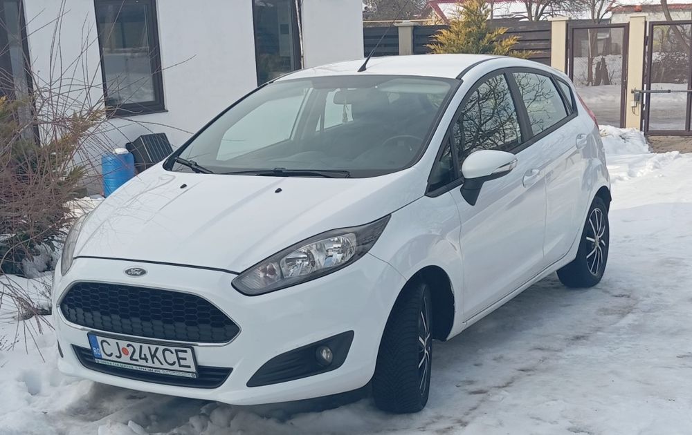 Vând Ford Fiesta 2016