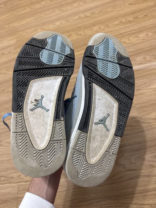 Vand jordan 4 University Blue