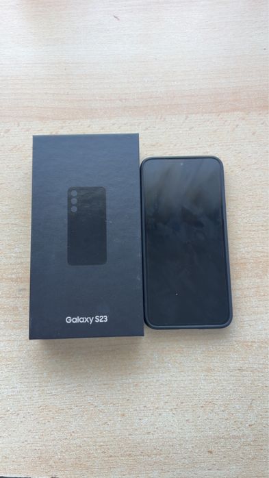 Samsung S23, 256 GB memorie