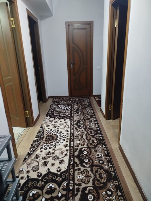 Bezmakler, 3 xonali kvartira ijaraga beriladi Yangihayot 2-bekat oldi