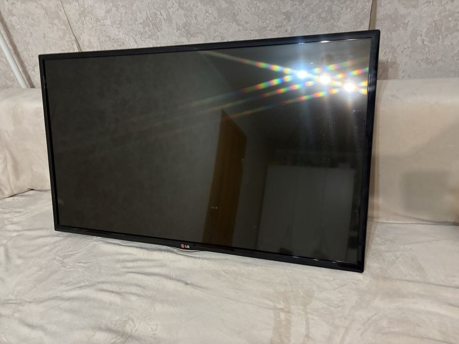 Продам телевизор LG