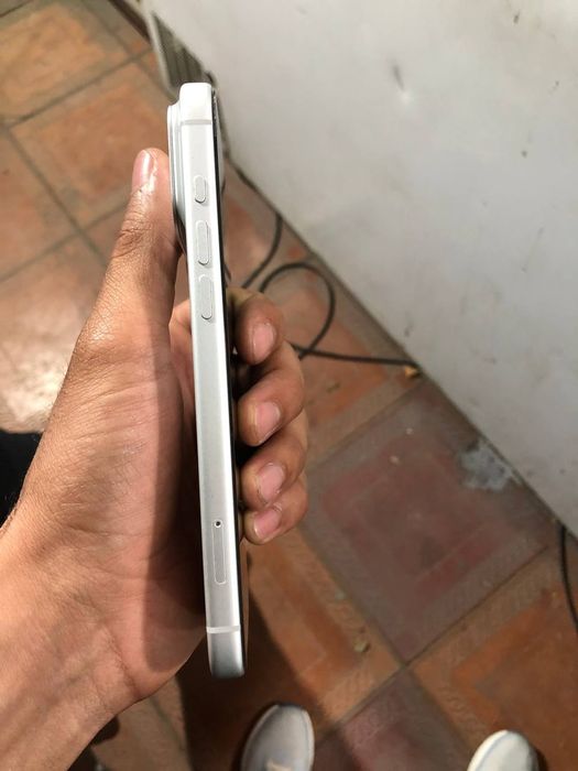 Iphone 17 pro max sotiladi 15 ta sikl