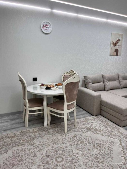 продам 3 ком квартиру новостройку на Уюте