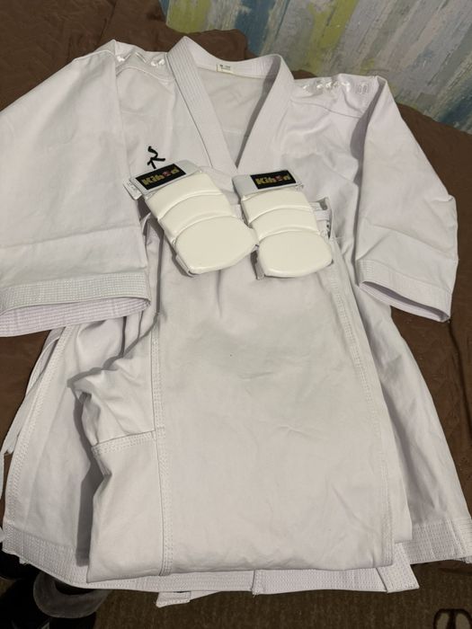 . Продавам кимоно