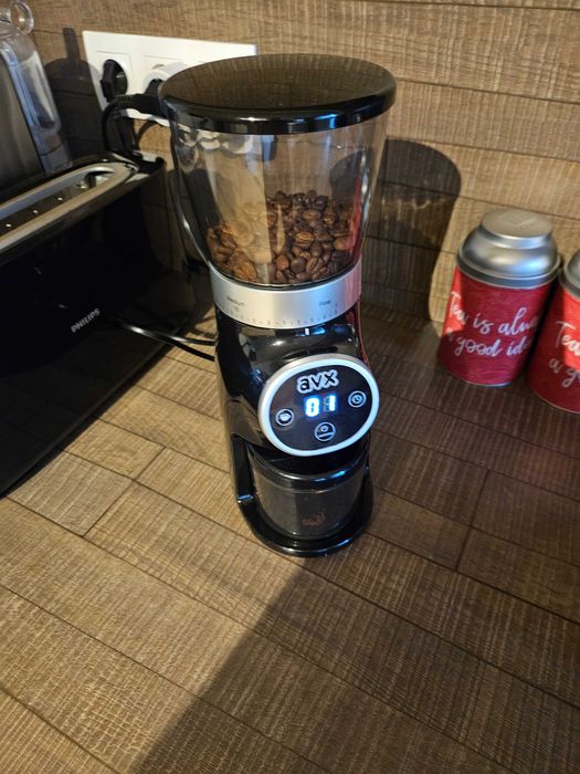 Vând râșniță cafea profesională AVX (-50%)