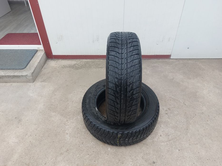 125 lei bucata! Doua anvelope M+S 215 65 17 Nokian dot 2021
