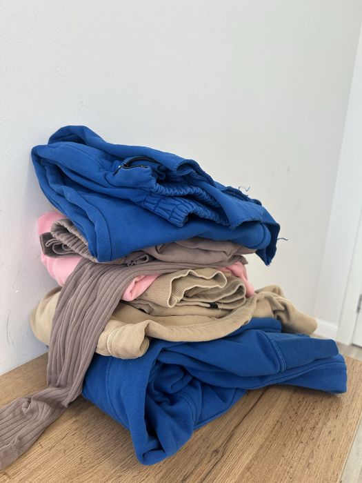 Спортивки и кофта