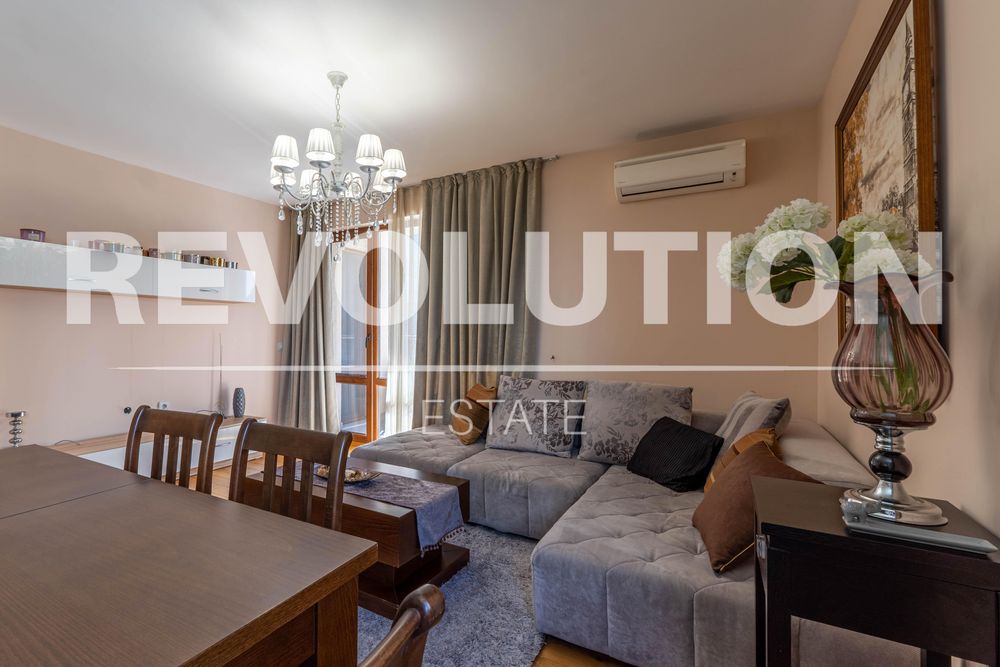 Дава се под наем Тристаен апартамент в Пловдив, Съдийски - 87 кв.м за 562 € - Снимка #3