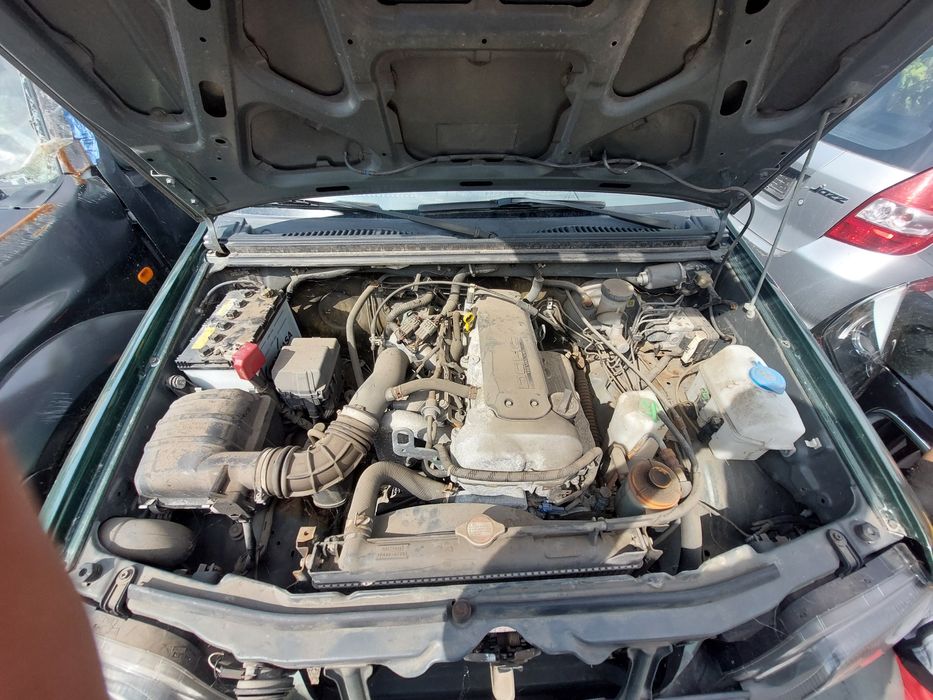 Suzuki Jimny 1.3 на части