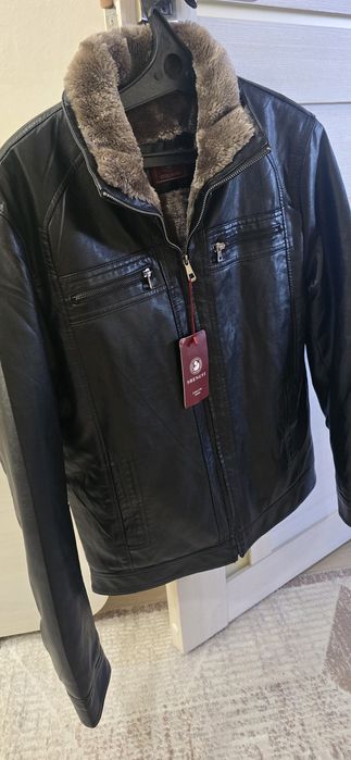 Продам мужскую куртку