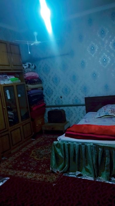 У́ртасаройда 9 сотк 7 хонали ховли сотилади. Срочно