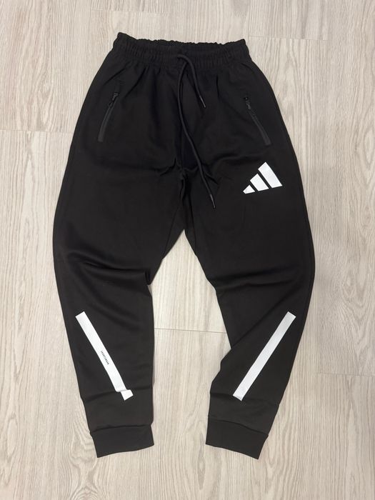 Adidas sportwear ZNE model nou 2025