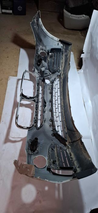 Bmw x6 f16 передние бампер оригинал.бмв х6 ф16