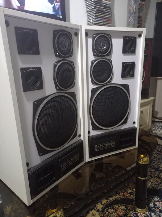 Акустика с 90 в новых корпусах