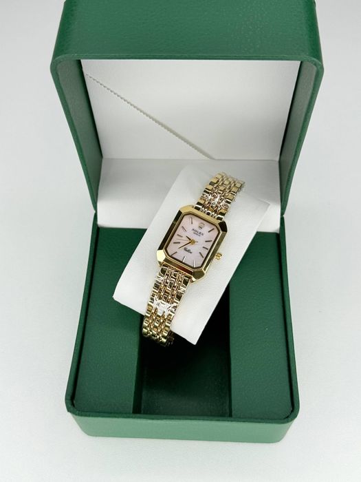 Женские стильные часы (в стиле Rolex)