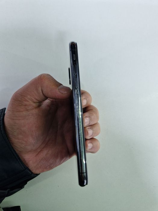 Iphone X (64GB) в идеальном состояний