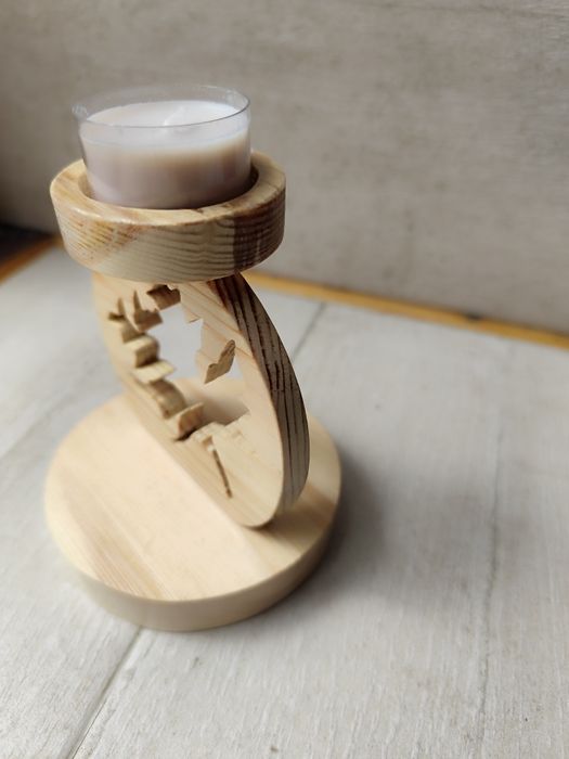 Свещник - " кленов лист "