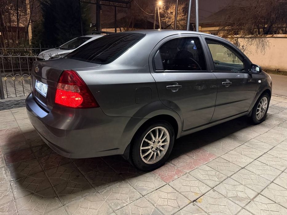 Nexia 3  aftomat arenda vikup!