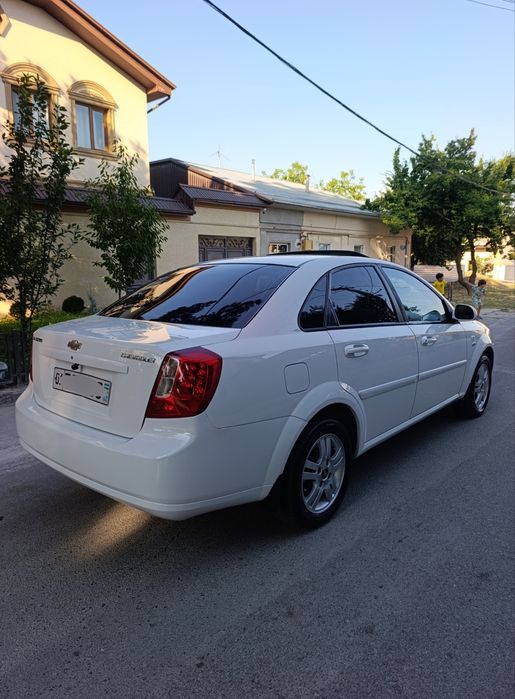 Lasetti 1.6 avtomat 2013
