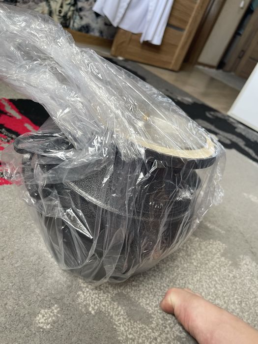 Продам казан новый запечат