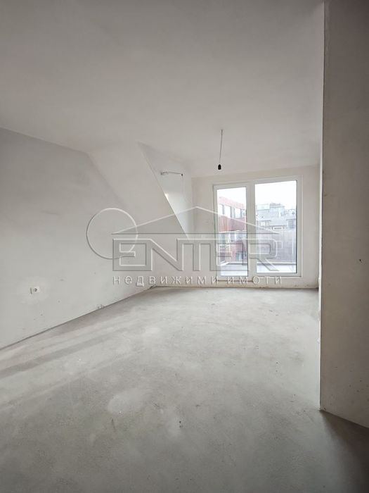 Продава се Тристаен апартамент в Варна, Лятно кино Тракия - 101 кв.м за 2525 €/кв.м - Снимка #6