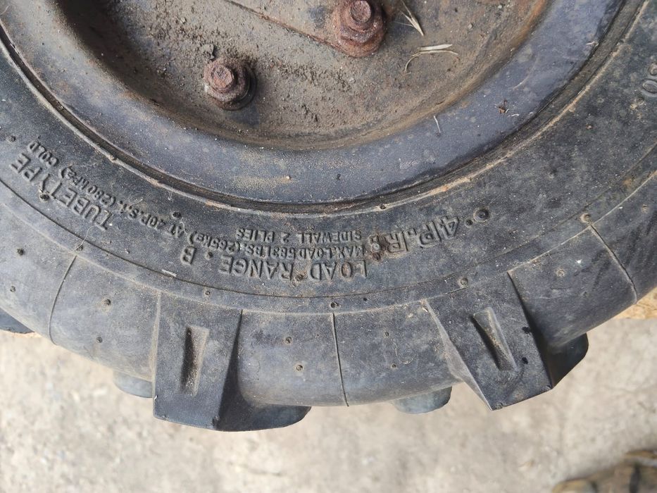 Vînd roti motocultor