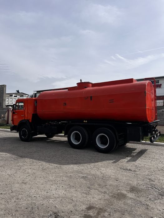 Бензавоз Камаз 19165л