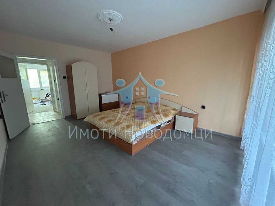 Продава се Тристаен апартамент в Шумен, Куршум чешма - 78 кв.м за 1406 €/кв.м - Снимка #2