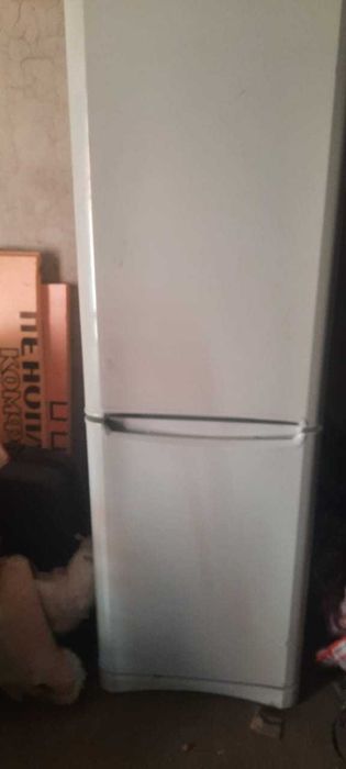 холодильник двухкамерный