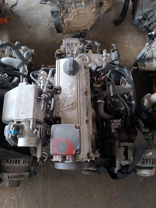 Привозной Двигатель