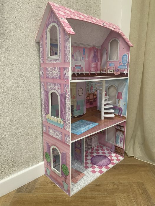 Продам домик для кукол.