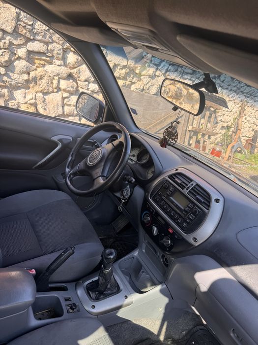 4 броя Toyota rav4 2.0 116 кс дизел 2005 год