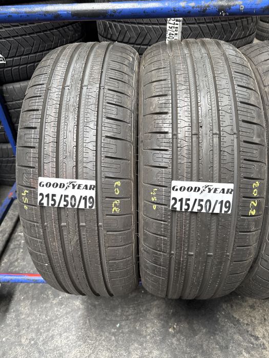 215/50/19 Good Year EfficientGrip Performance 93T