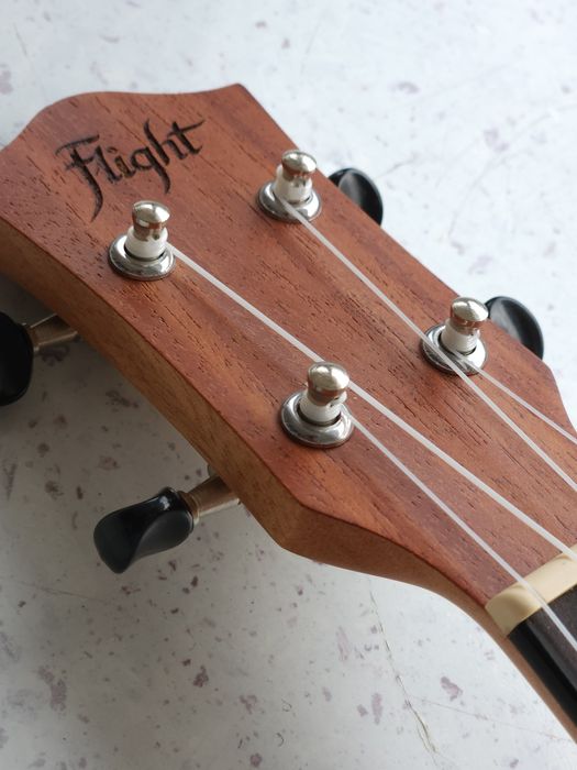 Укулеле Сопрано Flight DUS371 MAH