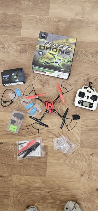 дрон f1c-WiFi, С три батерии3.7v 850mAh
