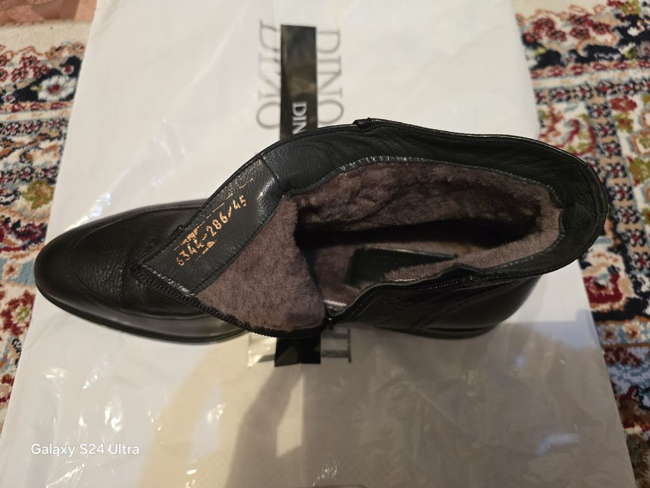 Продам зимние сапожки