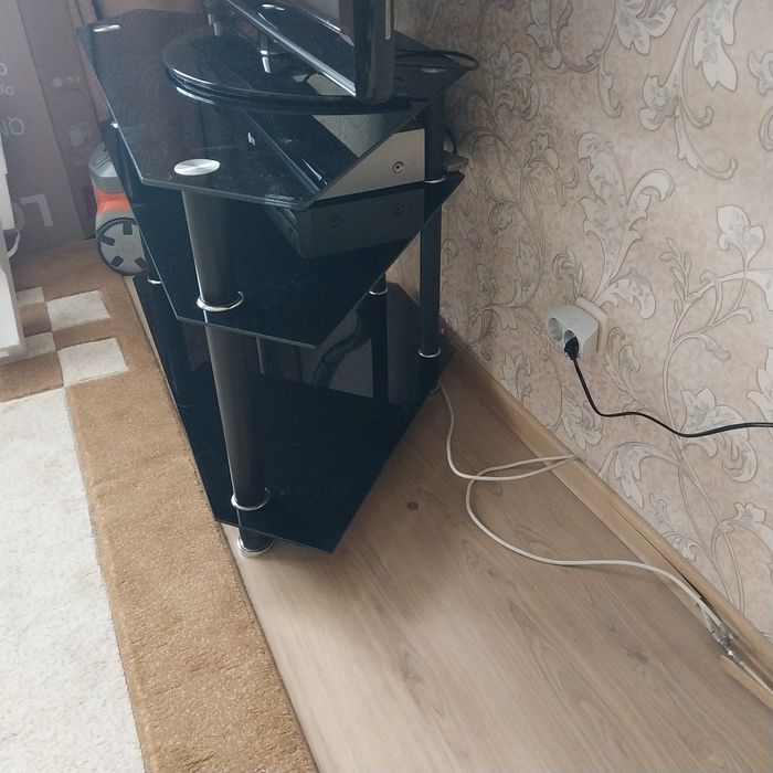 Подставка под тв стекло